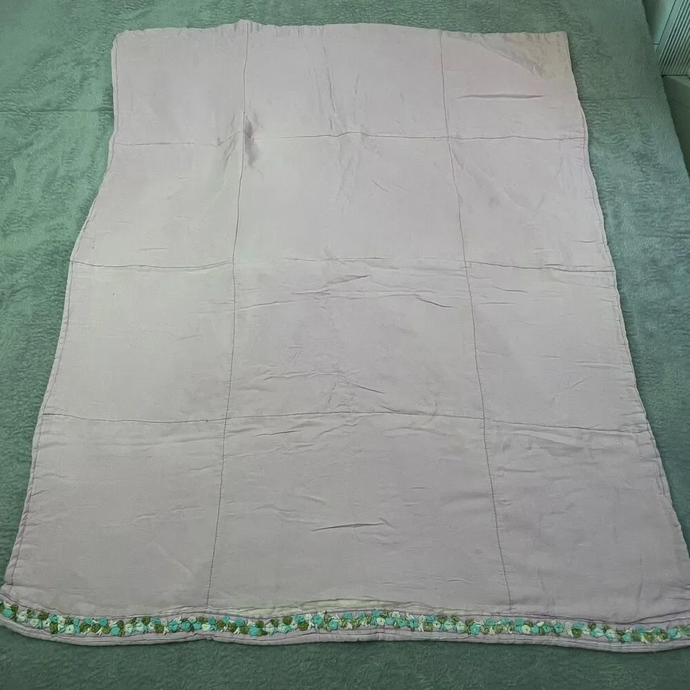 Vintage Baby Quilt Hand Embroidered Animals Pastel Crib Blanket‎ Handmade 36x30